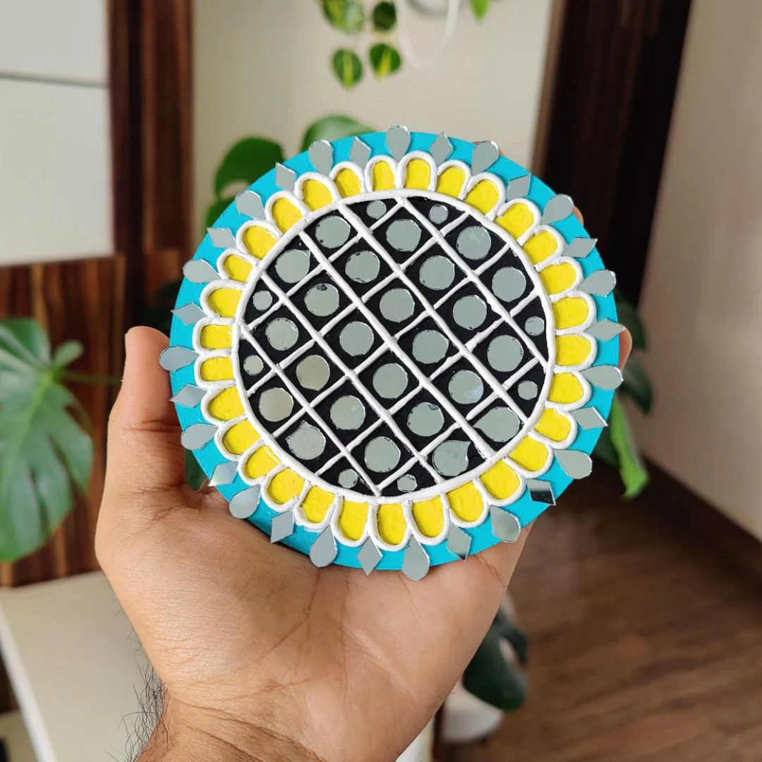 Lippan art - Image 2